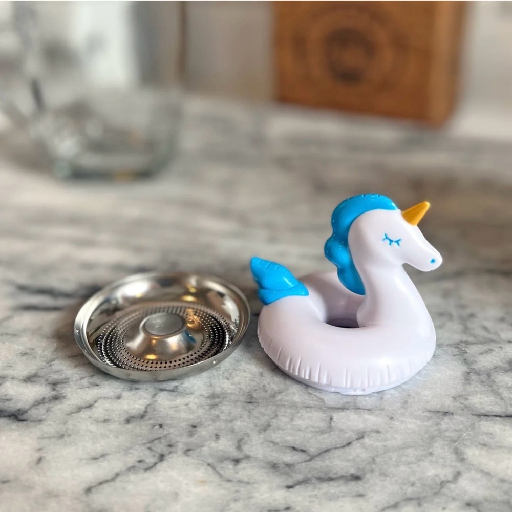 NEW NIB Fred Fred Float-Tea - unicorn tea infuser